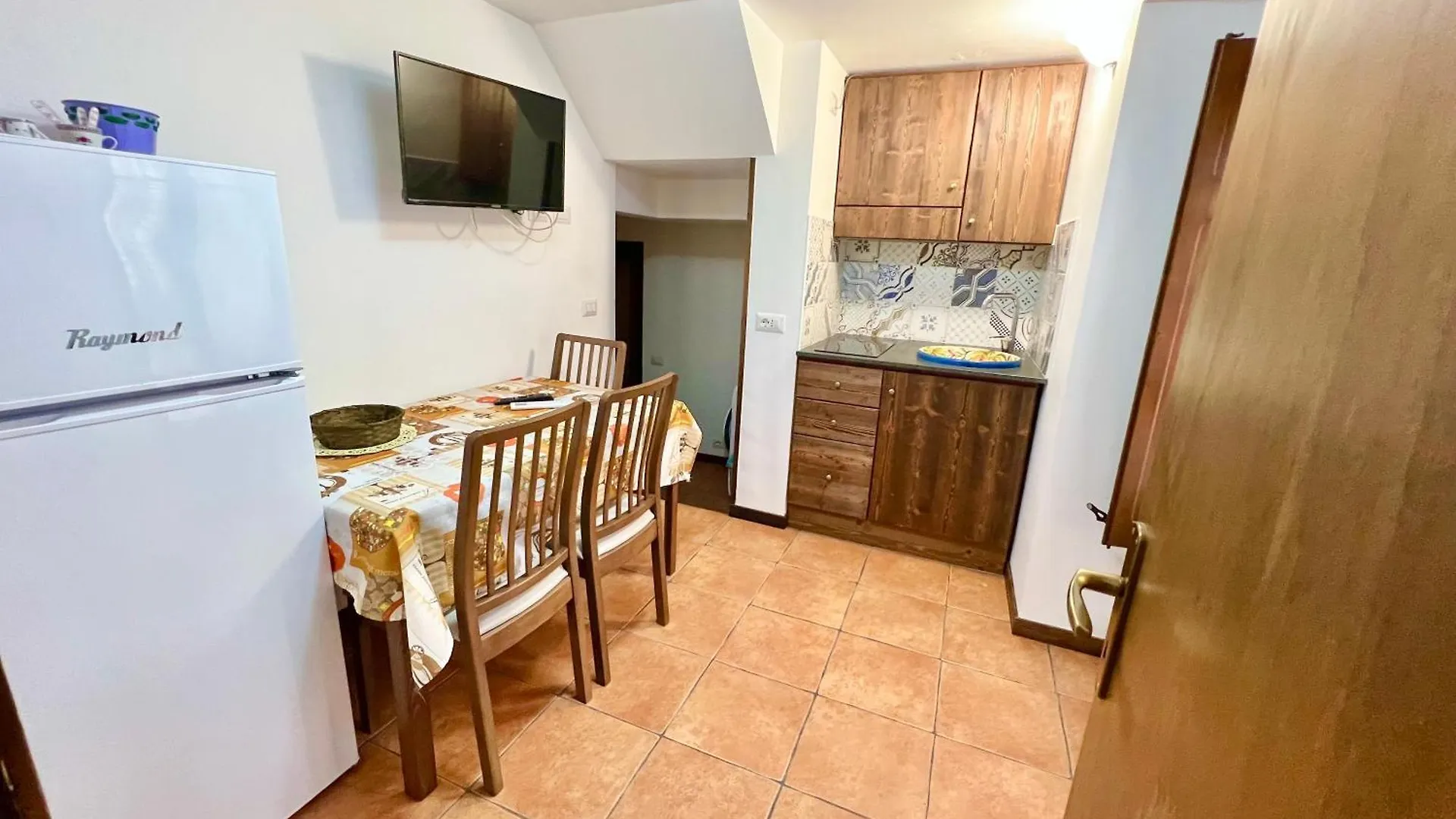 Apartment Studios Osterio Cefalu Italy