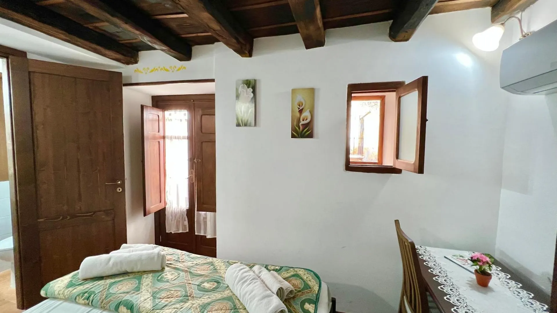 Studios Osterio Cefalu