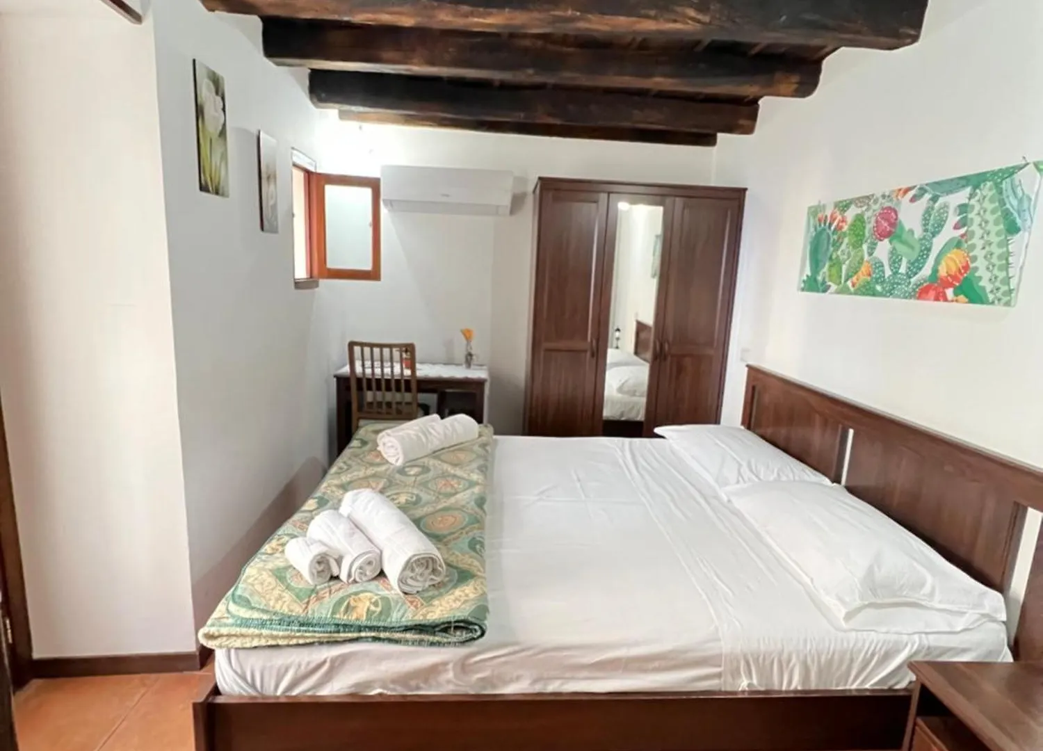 Studios Osterio Cefalu 0*,  Italy