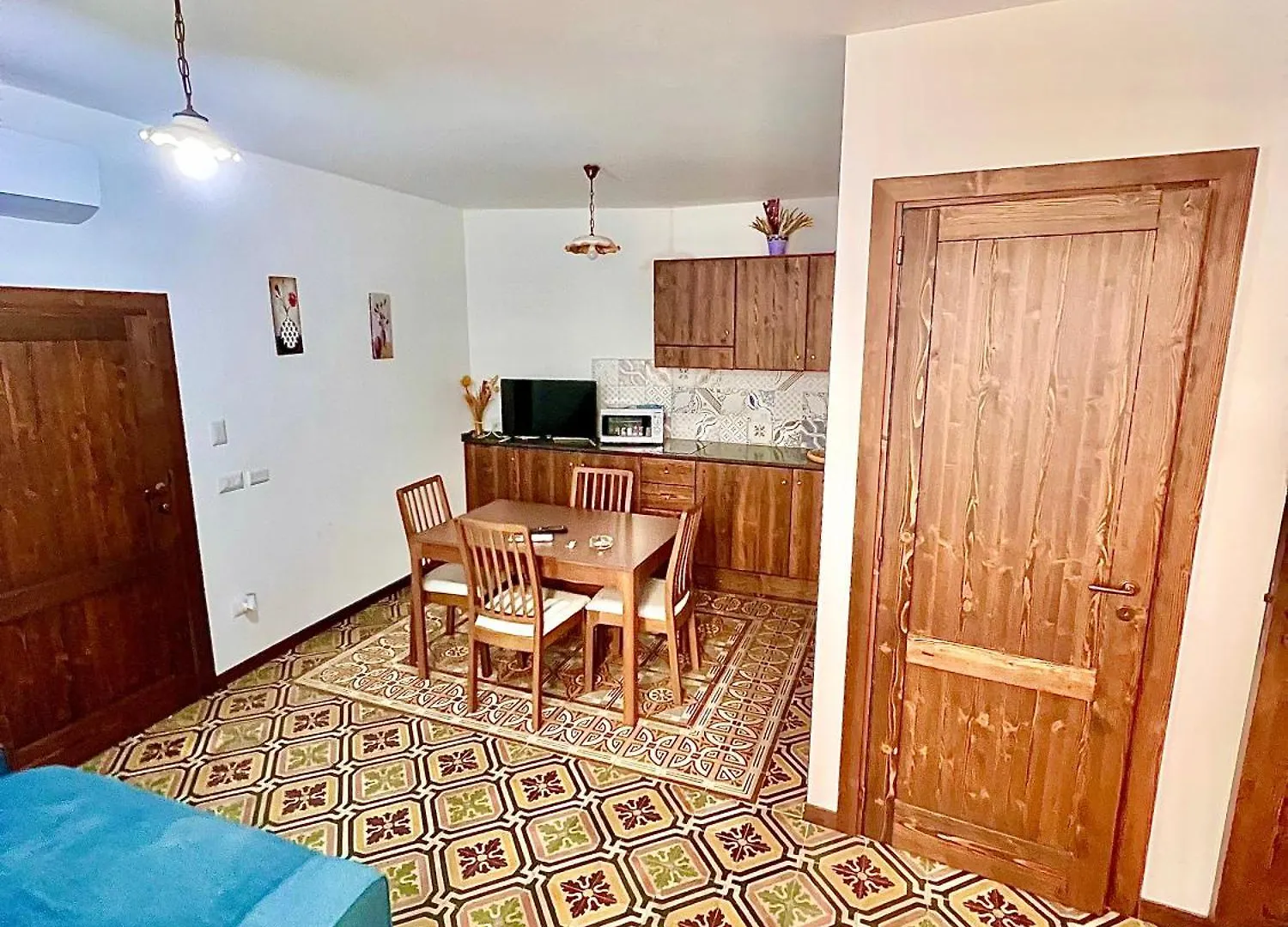 Apartment Studios Osterio Cefalu